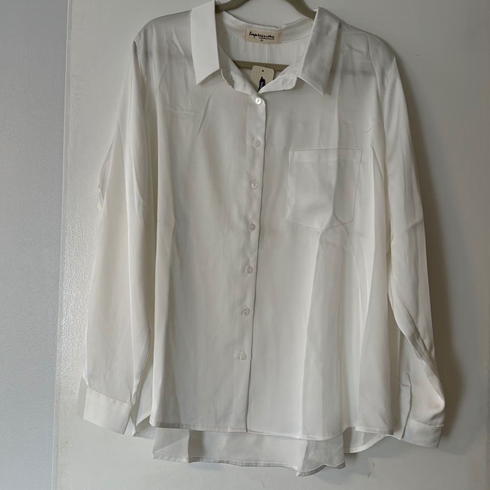 Impressions White Long-Sleeve Button Front Blouse